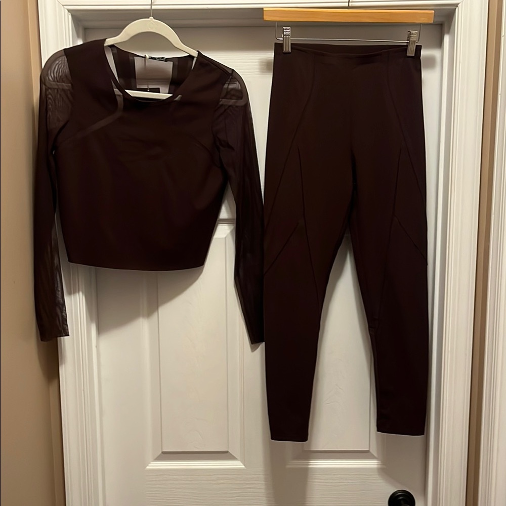NWT Oysho High-Waist Leggings & Long Sleeve top- Dark Brown